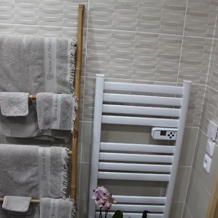 Privee, Et Foret Δωμάτια σε οικογενειακή κατοικία *